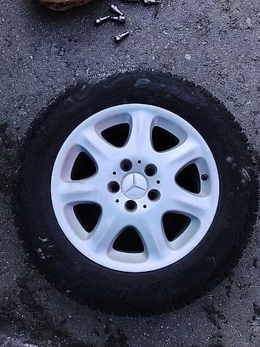 124 e500: Колеса в сборе R 16, Зима, Б/у, Комплект, Легковые, Литые, отверстий - 5 — 1