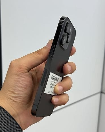чехол а5: IPhone 14 Pro, Б/у, 128 ГБ, Jet Black, Защитное стекло, Чехол, В рассрочку, 81 % — 5