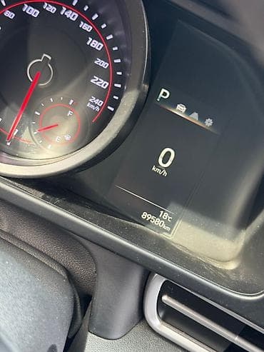 дешёвый машины: Hyundai Avante: 2020 г., 1.6 л, Газ, Седан — 9