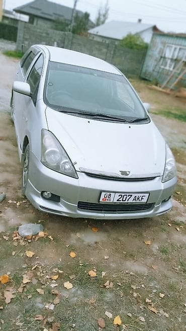 Toyota WISH: 2003 г., 1.8 л, Автомат, Бензин, Универсал — 5