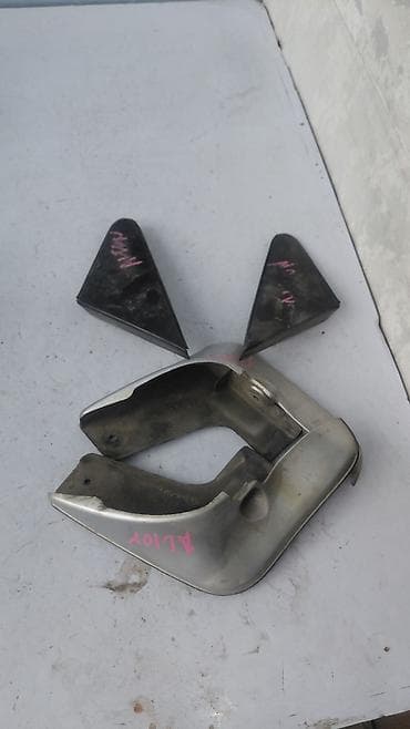 alion: Брызговик Комплект Toyota, 2004 г., Б/у, Оригинал — 1