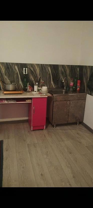 ищу кв подселением: Сдаётся дом,жер уйдун бир комнатасына, семейный или кыздарга берилет — 1