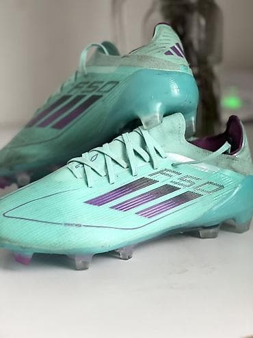 Футбольные бутсы Adidas F50 (линейка X Speedflow/F50). Цвет: мятный