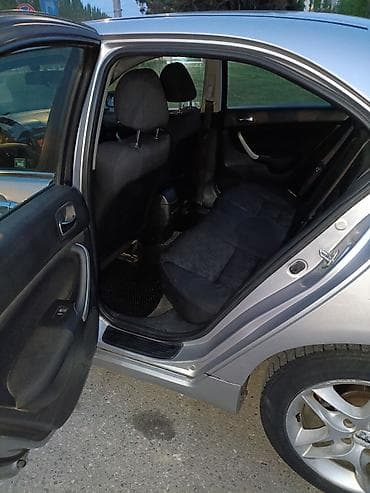 акорд европеец: Honda Accord: 2002 г., 2 л, Седан — 9