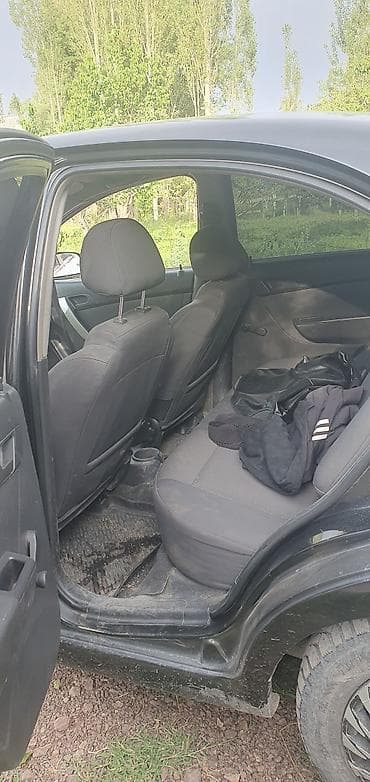 авто купить в киргизии: Chevrolet Aveo: 2007 г., 1.4 л, Механика, Бензин, Седан — 6