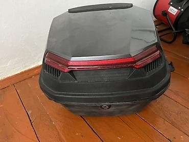 чехлы бу: Продаю кофру в идеальном состоянии! В комплекте ключ и болты Цена — 2