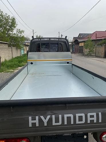 1 тонник: Легкий грузовик, Hyundai, Стандарт, До 1 т, Б/у — 7