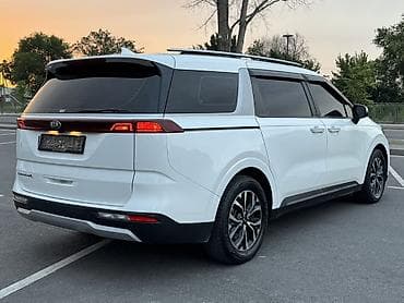 arizzo 8: Kia Carnival: 2021 г., 2.2 л, Автомат, Бензин, Минивэн — 4