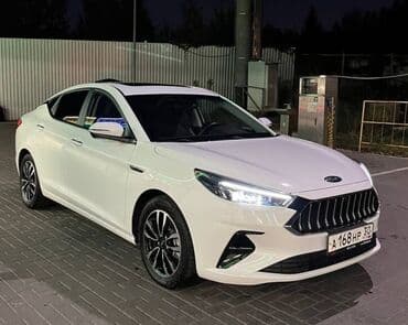 фит универсал: JAC : 2023 г., 1.5 л, Автомат, Бензин, Седан — 1