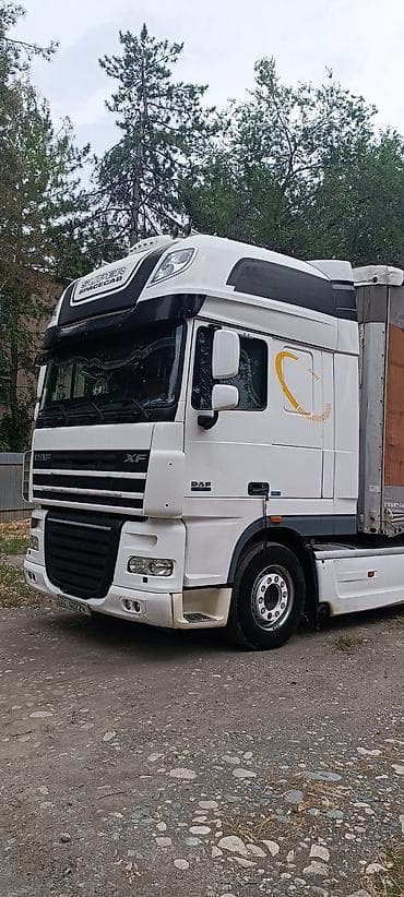 audu a4: Тягач, DAF, 2013 г., Тентованный — 4