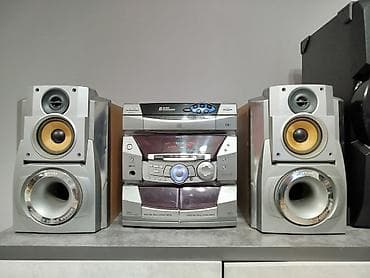Продаю THOMSON Twin Woofer музыкальный центр редкий модель отличный