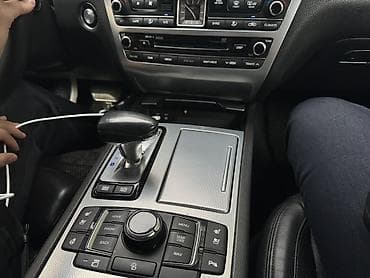 160: Hyundai Genesis: 2017 г., 3.3 л, Автомат, Седан — 9