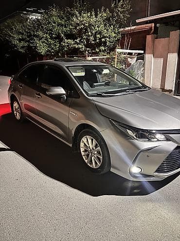 toyota corolla runx: Toyota Corolla: 2022 г., 1.8 л, Вариатор, Гибрид, Седан — 3