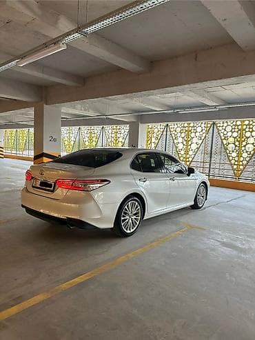 Продажа авто: Toyota Camry: 2019 г., 2.5 л, Автомат, Бензин, Седан — 6