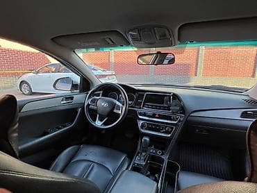 Hyundai Sonata: 2019 г., 2 л, Автомат, Бензин, Седан — 6