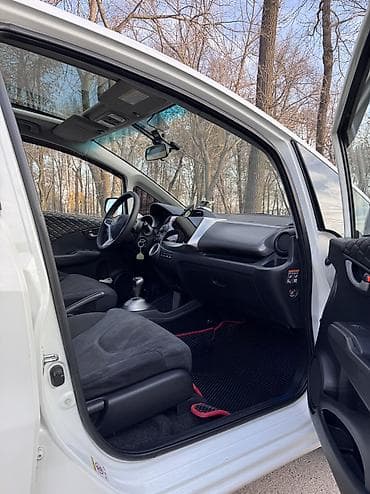 хонда джаз бишкек: Honda Jazz: 2009 г., 1.4 л, Робот, Хэтчбэк — 8