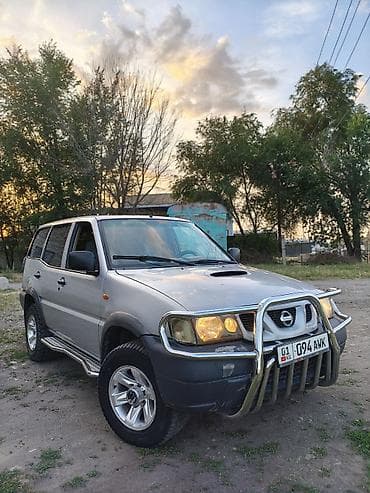 двери ниссан: Nissan Terrano: 2003 г., 2.7 л, Механика, Дизель, Внедорожник — 10