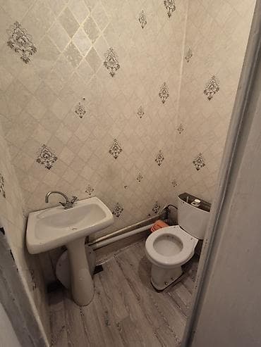 сдаю квартира восток 5: 3 комнаты, Собственник — 1