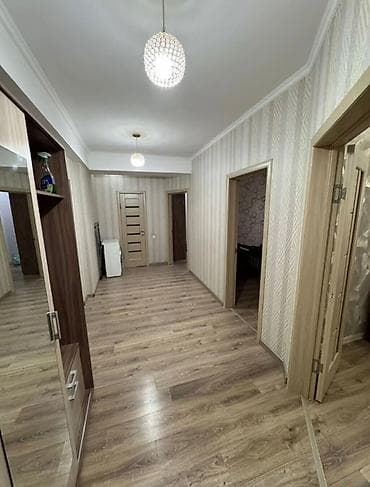 red centr: 3 комнаты, 79 м², Элитка, 9 этаж, Косметический ремонт — 9