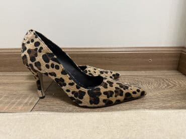 Женские туфли-лодочки на шпильке (2 пары) 1) Леопардовые - Материал