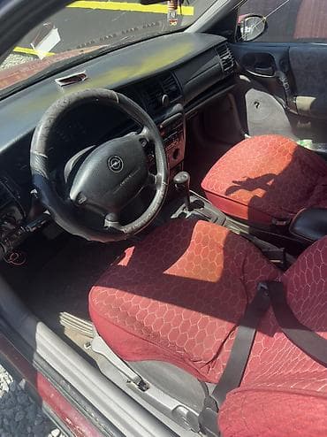 gilera runner: Opel Vectra: 2003 г., 1.6 л, Автомат — 4