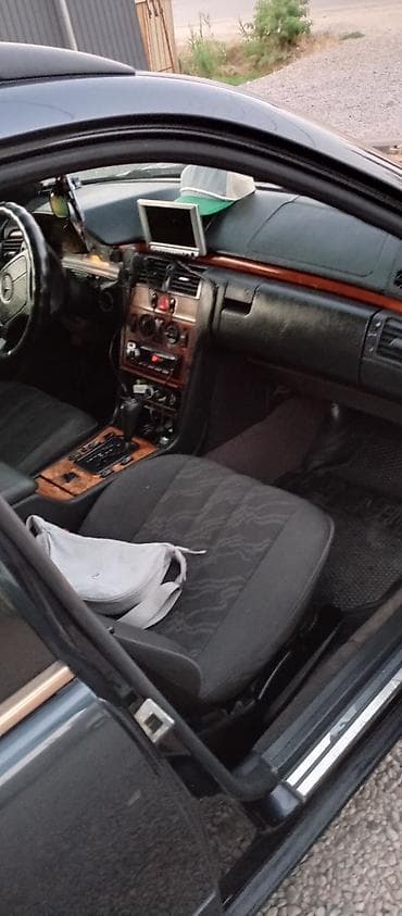 фолькваген вента: Mercedes-Benz A-Class: 1999 г., 2.4 л, Автомат, Бензин, Универсал — 6