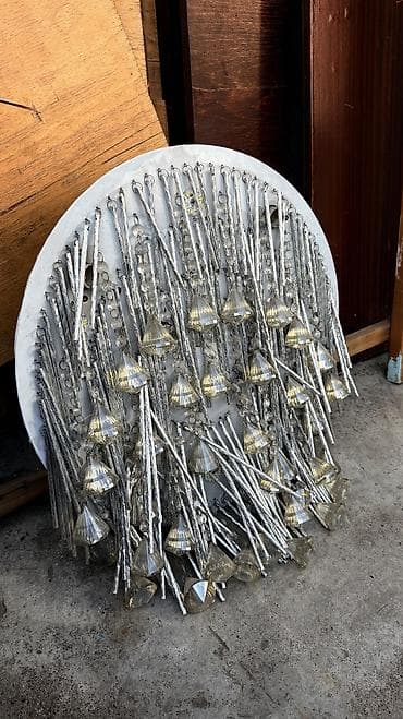 Люстры: Продаю люстру с пультом, все режимы работают, диаметр 48 см все — 4