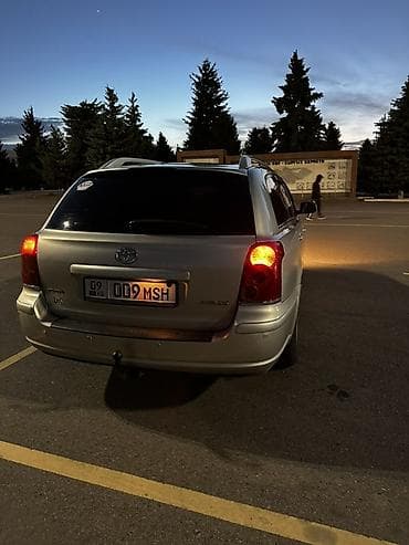 1000 к: Toyota Avensis: 2005 г., 2 л, Автомат, Бензин, Универсал — 1