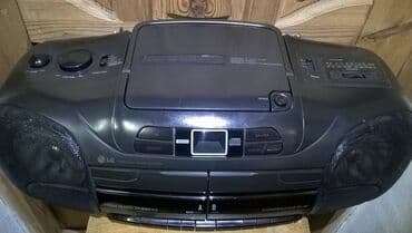 Аудиотехника: Магнитолы LG CD580AX цена 2500 сом. кассета.диск.радио всё работает — 1