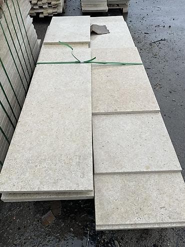 лестница для бассейна: Натуральный камень — известняк/травертин бежевых оттенков (плиты и — 9