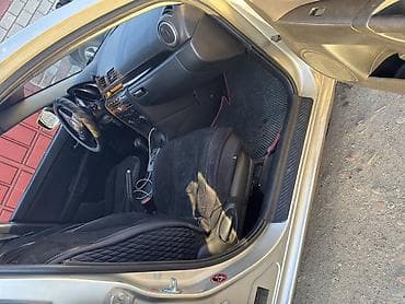 сидения на мазду: Mazda 3: 2005 г., 1.6 л, Бензин, Хэтчбэк — 5