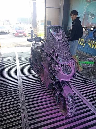 Макси-скутер 150 куб. см, Бензин, Б/у