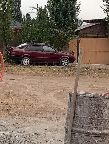 пассад: Volkswagen Passat: 1990 г., Лифтбек — 3