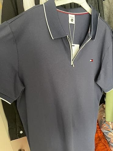 pull and: Мужское поло темно‑синего цвета с коротким рукавом. Особенности: - — 3