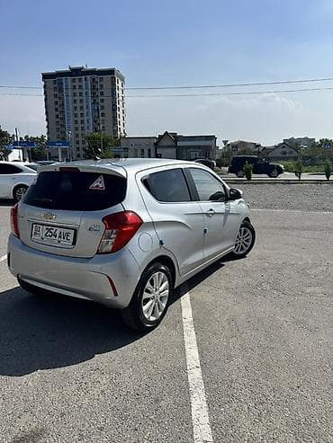 spar: Chevrolet Spark: 2016 г., 1 л, Автомат, Бензин, Хэтчбэк — 3