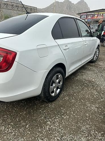 bmw m5 e90: Skoda Rapid: 2017 г., Бензин, Седан — 2