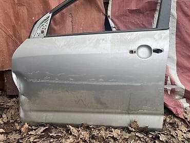 панель на степ: Дверь Задняя правая Toyota, Б/у — 1
