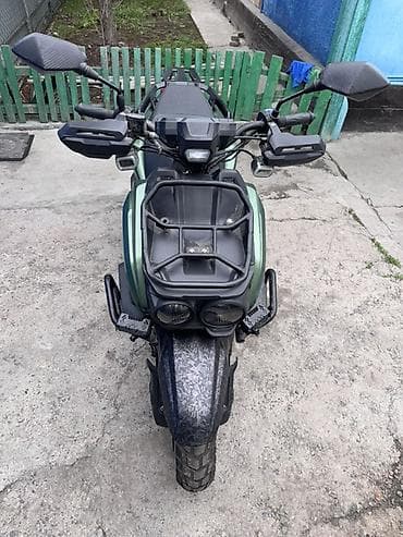 4114 r15: Скутер GST — 5