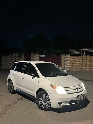 Продажа авто: Toyota Ist: 2003 г., 1.3 л, Автомат, Бензин, Хэтчбэк — 1