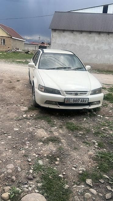 Унаа сатуу: Honda Accord: 2000 г., 2.3 л, Автомат, Бензин, Универсал — 2