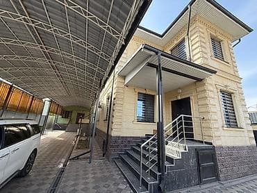 Кыймылсыз мүлк: На участке расположены 2 двухэтажных дома, благоустроенный двор с — 3