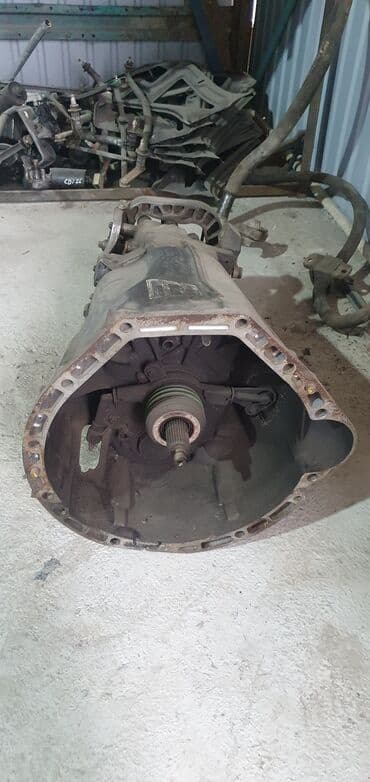 Коробка передач Механика Mercedes-Benz Б/у, Оригинал, Германия at lalafo.kg Коробка передач Механика Mercedes-Benz Б/у, Оригинал, Германия