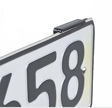 номер рамка: Минималистичные, номерные крепления.
Номера не спадают — 4