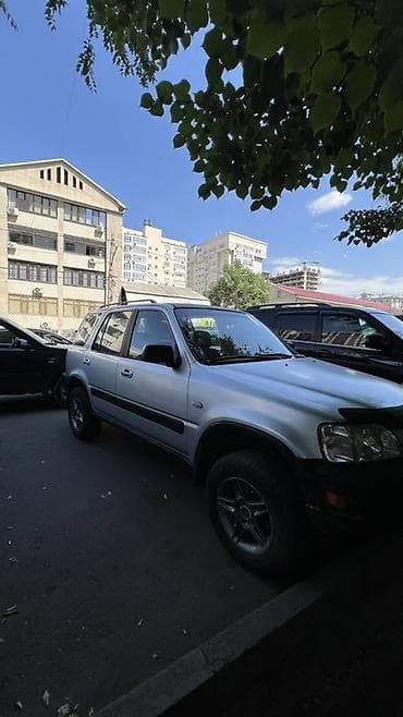 step wgn: Honda CR-V: 2001 г., Кроссовер — 3