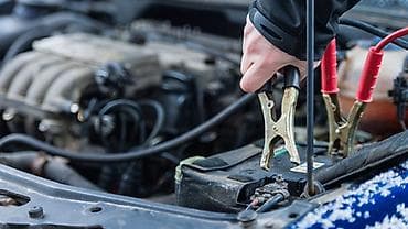 услуги машина: Услуга прикуривания автомобиля доставка бензина, Буксир,трезвый — 1