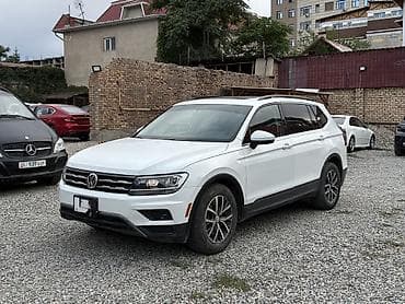 Volkswagen Tiguan: 2019 г., 2 л, Автомат, Бензин, Кроссовер — 1