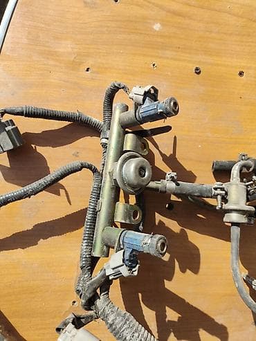 фара стрим: Форсунка Subaru Б/у, Оригинал, Япония — 2