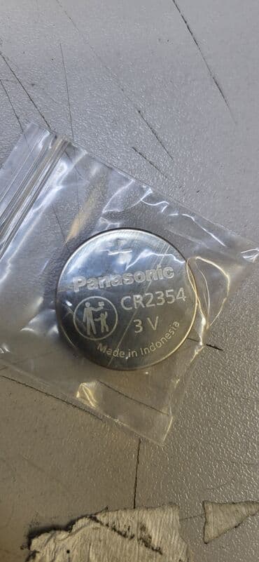 Keymaster: CR2354 батарейка для Tesla