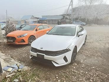 kia ev5: Kia K5: 2020 г., Бензин — 1