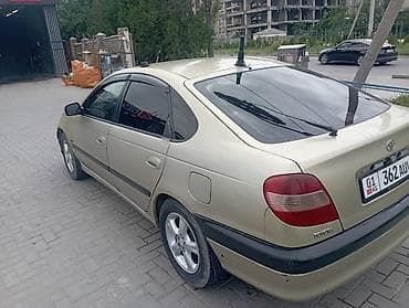 corolla 2004: Toyota Avensis: 2002 г., 1.8 л, Автомат, Бензин, Лифтбек — 2